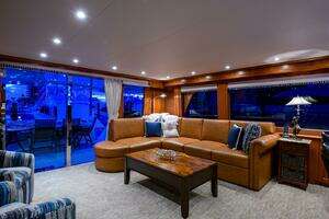 2009 Pacific Mariner thumbnail 22