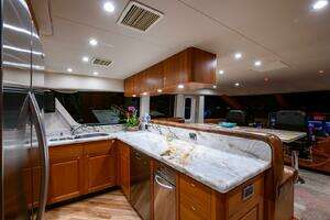 2009 Pacific Mariner thumbnail 27