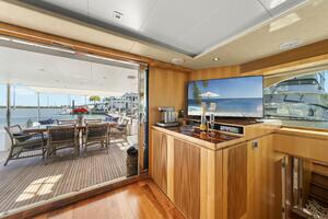 2013 Horizon PC60 - View Aft Deck