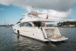 2014 Ferretti Yachts 870 thumbnail 11