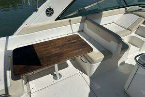 2013 Sea Ray 370 Venture thumbnail 2