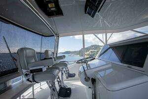 2016 Hatteras GT63 thumbnail 73