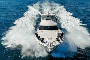 2016 Hatteras GT63 thumbnail 8