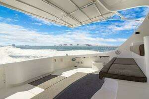 2016 Hatteras GT63 thumbnail 61