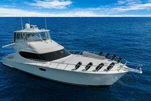 2016 Hatteras GT63 thumbnail 1