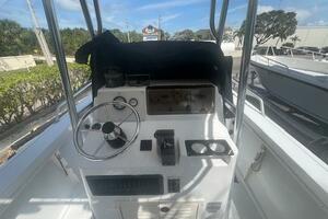 22ft Mako Yacht For Sale