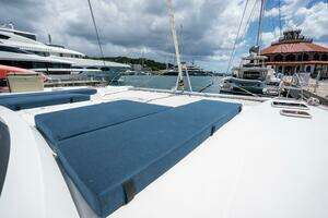 2020 Fountaine Pajot thumbnail 7