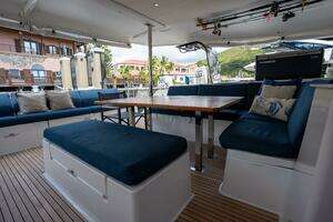 2020 Fountaine Pajot thumbnail 34