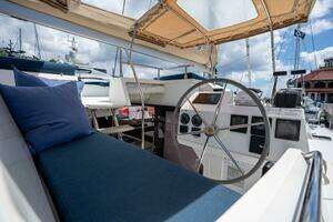 2020 Fountaine Pajot thumbnail 12