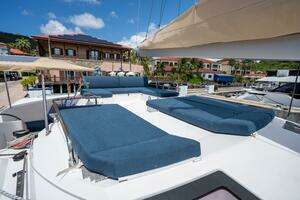 2020 Fountaine Pajot thumbnail 18