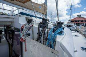 2020 Fountaine Pajot thumbnail 15