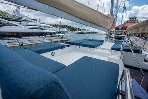 2020 Fountaine Pajot thumbnail 19
