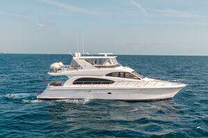 Krohs Nest 2008 Hatteras 64 Motoryacht Yacht For Sale in Southport NC