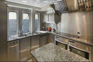 2003 Royal Denship Motor Yacht thumbnail 16