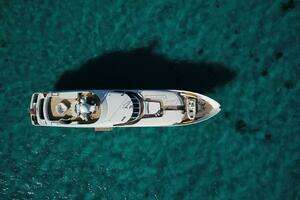 2003 Royal Denship Motor Yacht thumbnail 6
