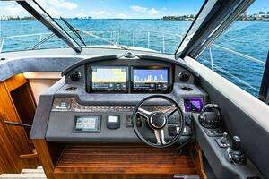 DASH 60ft Riviera Yacht For Sale