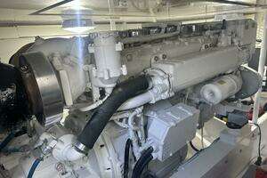 2006 Henriques 42 Convertible thumbnail 23