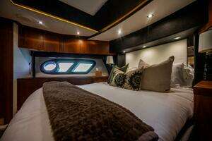 2015 Sunseeker 75 thumbnail 23
