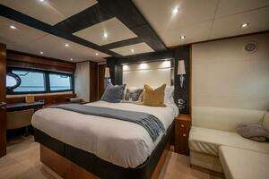 2015 Sunseeker 75 thumbnail 24