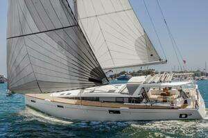 Dynemite II 2018 Beneteau Sense 51 Yacht For Sale in Marina del Rey CA