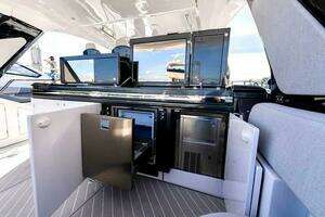 47ft Azimut Yacht For Sale