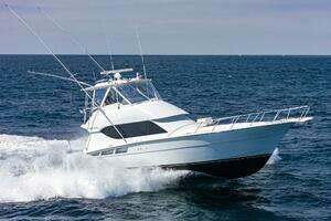  2006 Hatteras 50 Convertible Yacht For Sale in San Diego CA