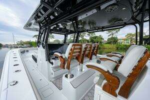 2023 Freeman 42 LR Center Console thumbnail 8