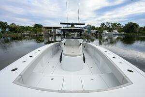 2023 Freeman 42 LR Center Console thumbnail 17