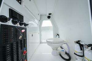 2023 Freeman 42 LR Center Console thumbnail 20