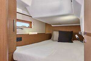 2026 Beneteau First 44 thumbnail 11