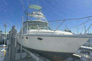 1995 Tiara Sport 3100 Open thumbnail 1
