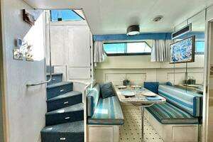1987 Hatteras 54 MotorYacht thumbnail 14