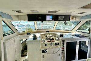 1987 Hatteras 54 MotorYacht thumbnail 13