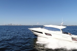 2018 Prestige 460 S Yacht - Unforgettable - Running Profile