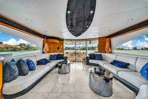 2003 Sunseeker 94 Motor Yacht thumbnail 17