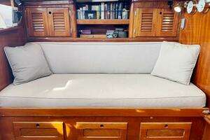 1981 Bristol 40 sloop thumbnail 17