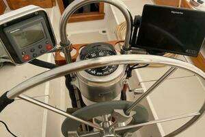 1981 Bristol 40 sloop thumbnail 16
