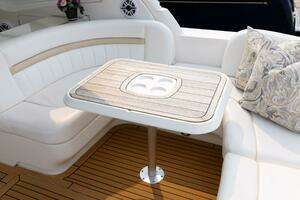 PATRIOT 2008 Sea Ray 480 Sundancer Yacht For Sale in Essex CT