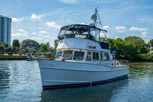  2002 Grand Banks  Yacht For Sale in Palm Beach Gardens FL