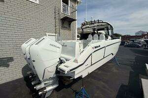 2026 Wellcraft 38 T-Top thumbnail 16