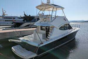 CHIARA 2020 Riviera 45' Flybridge Yacht For Sale in Valdettaro 