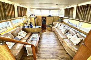 2001 Carver 40 Flybridge thumbnail 13