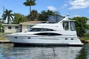 2001 Carver 40 Flybridge thumbnail 1