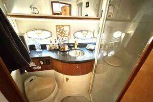 2001 Carver 40 Flybridge thumbnail 25