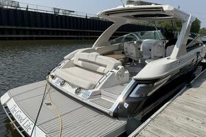 THE GOOD LIFE 35ft Four Winns Yacht For Sale