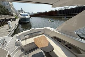 THE GOOD LIFE 35ft Four Winns Yacht For Sale