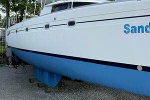 SANDY K 42ft Fountaine Pajot Yacht For Sale