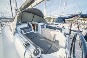 2023 Jeanneau Sun Odyssey 410 thumbnail 75