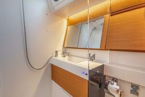 2023 Jeanneau Sun Odyssey 410 thumbnail 60