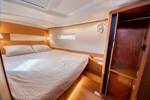 2023 Jeanneau Sun Odyssey 410 thumbnail 23